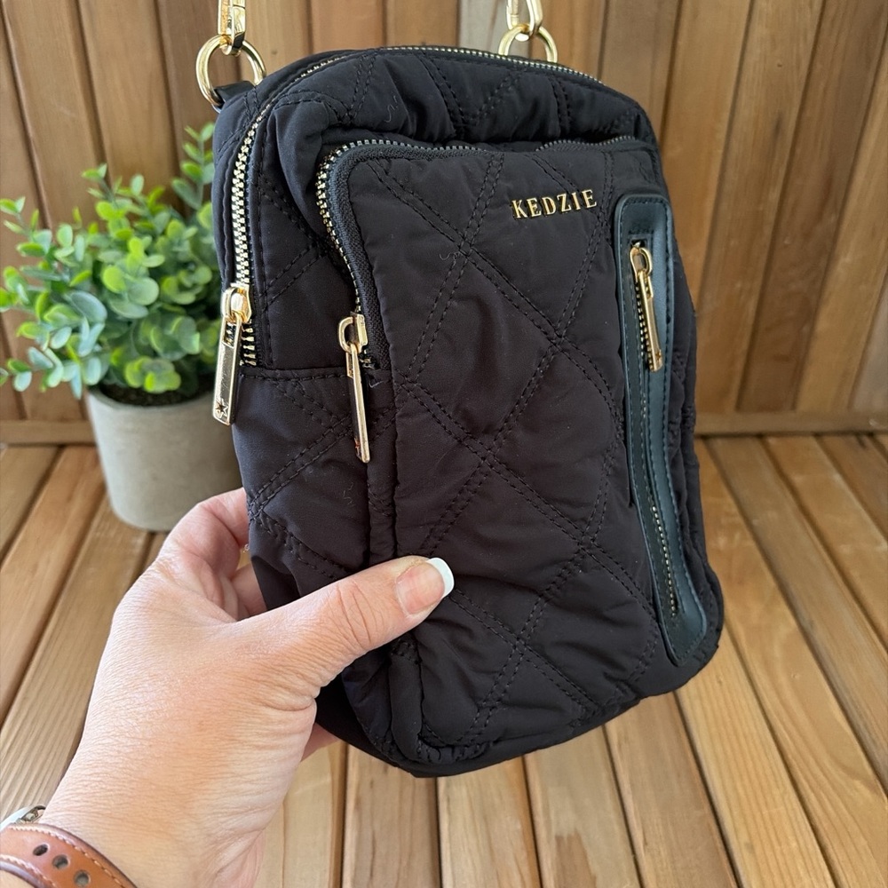 Kedzie Quilted Nylon Crossbody Black Multi Pocket Travel Bag Leopard Interior - Picture 5 of 6